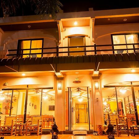 Klong Muang Sunset House Bed & Breakfast Exterior photo